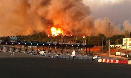 Μεγάλη φωτιά στις Αφίδνες