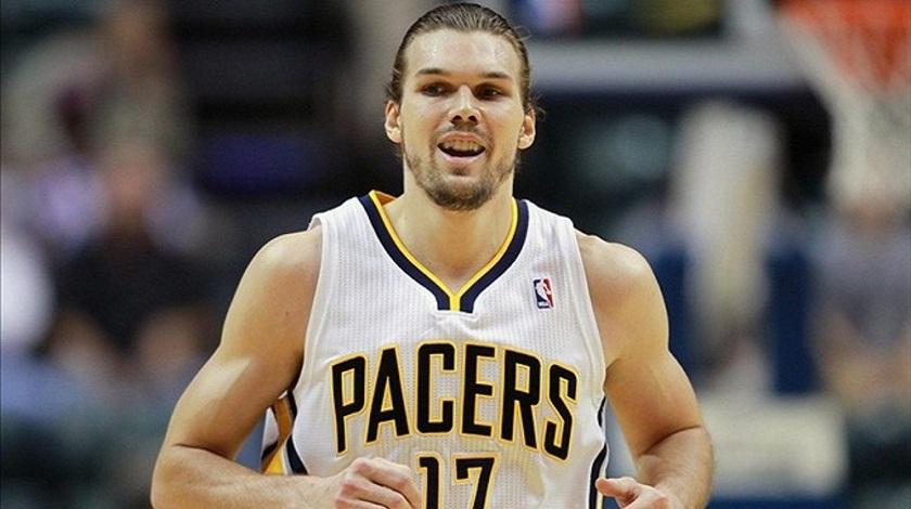 Δεν αποκλείει Παναθηναϊκό ο Άμουντσον