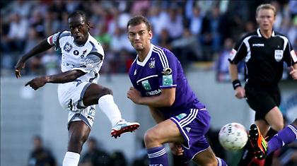 Nο Εμποκανί, nο party