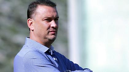 Επαγγελματικό συμβόλαιο για Τσιμήκα