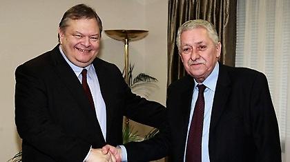 Βενιζέλος-Κουβέλης: «Όχι οριζόντιες περικοπές»