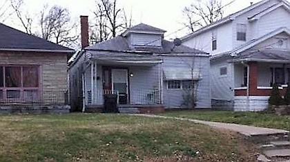 Πωλείται η ιστορία;