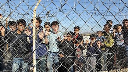 Αμείωτες οι αντιδράσεις για το κέντρο φιλοξενίας στην Κόρινθο