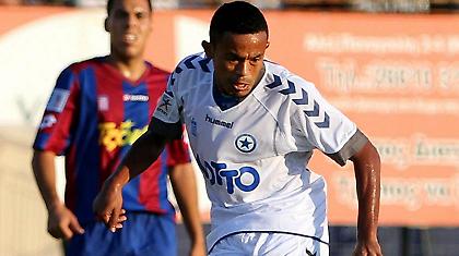 Δεν έχει Σουμπίνιο, ψάχνει λύσεις