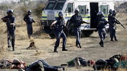 Αποσύρονται οι κατηγορίες για το φόνο των 34 μεταλλωρύχων