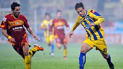 Στα «βυσσινί» ο Φρανκού