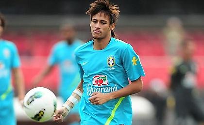 «Μιλάει» στην μπάλα ο Νεϊμάρ (vid)