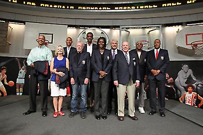 Στο Πάνθεον Μίλερ και Νέλσον