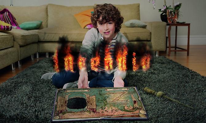 Σε τρία πακέτα το μαγικό βιβλίο της Sony