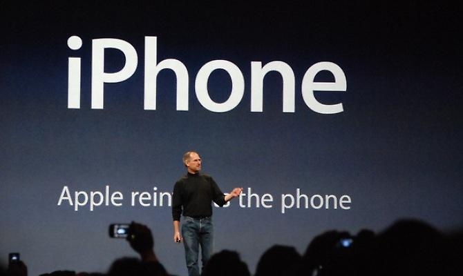 Αποσύρει το iPhone 3G η Apple