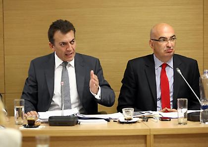 Μείωση των εργοδοτικών εισφορών για τόνωση του τουριστικού επαγγέλματος