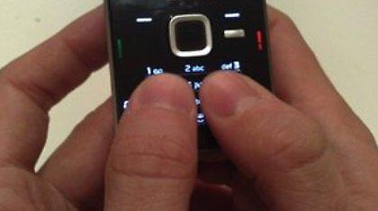 Συλλήψεις για εκβιασμό 36χρονης μέσω Facebook