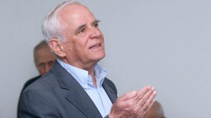 Τοποθέτηση με αιχμές από Σαλευρή