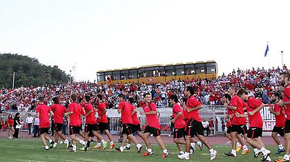 Φιέστα με τα όλα της…