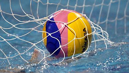 Ακάθεκτη η Εθνική Νέων Γυναικών