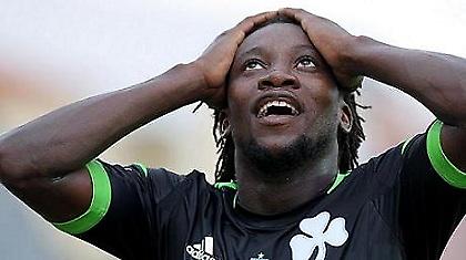 «Παρακάλα, παρακάλα, στο πλεκτό να πάει η μπάλα»!