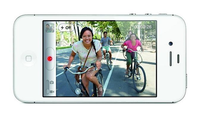 Πανοραμικές φωτογραφίες και στο iPhone 4S