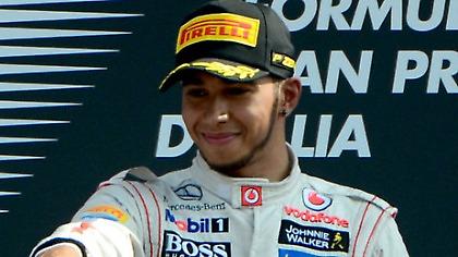 Χάμιλτον: «Μπορώ να πάρω τον τίτλο από τον Αλόνσο»