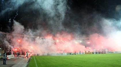 Μέσω ίντερνετ τα πρώτα «μαγικά χαρτάκια»