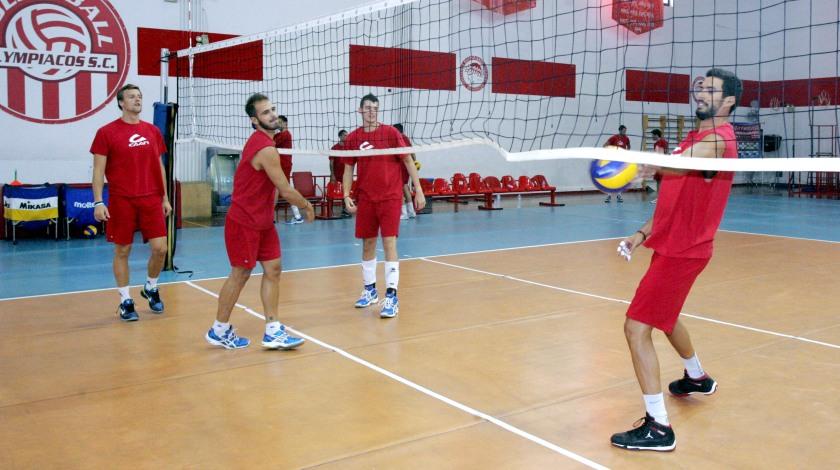 Με το δεξί οι «ερυθρόλευκοι»