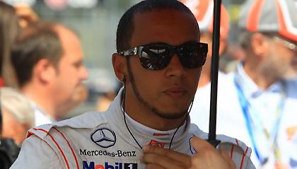 Χάμιλτον: «Έντονος ο ανταγωνισμός με τη Ferrari»