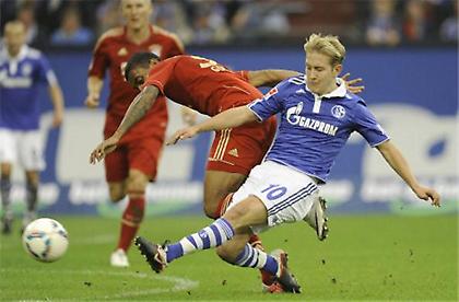 Έξω κέρδισαν. Μέσα έχει ντέρμπι…