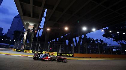 Τα φώτα στον… Χάμιλτον!