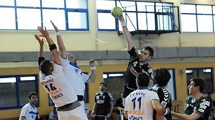 Νίκη με ξύλο