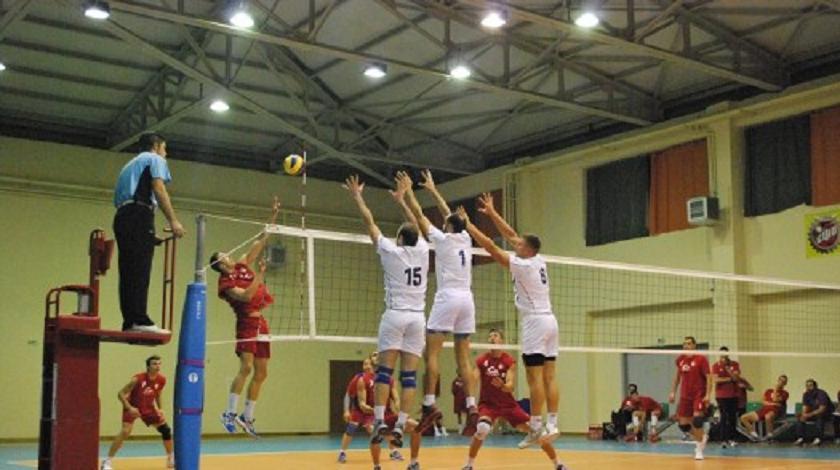 Νίκησε τον Φοίνικα ο Ολυμπιακός