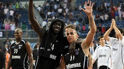 Μπλέκει και τη Γαλατά ο Αρόγιο