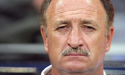 Επιστροφή στη «σελεσάο» για Σκολάρι