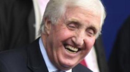 «Έφυγε» ο Τζον Μποντ