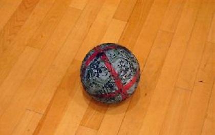 Στημένα και στο χάντμπολ!