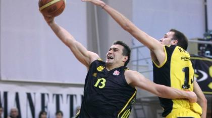 «Καθάρισε» με Πάουνιτς ο Άρης