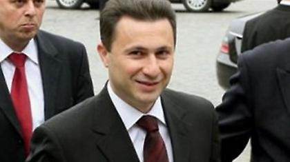 O Γκρουέφσκι πρότεινε «δύο μοντέλα επίλυσης» του Σκοπιανού