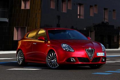 Alfa Romeo: ελκυστική και με νέες εκδόσεις