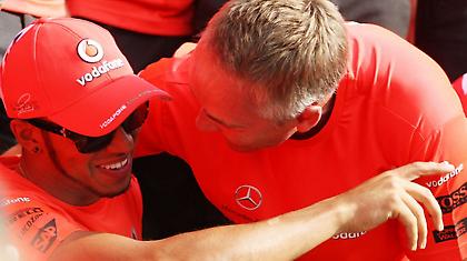 «Όποιος θέλει νίκες, δεν πρέπει να φεύγει από τη McLaren»