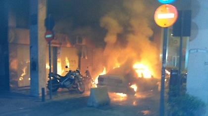 Επίθεση με μολότοφ στο αστυνομικό τμήμα Ακροπόλεως