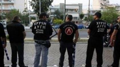 Μέλη της «Χρυσής Αυγής» ξυλοκόπησαν μετανάστες εργάτες στο Λαύριο