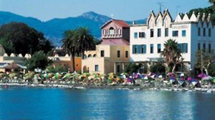 Ένας νεκρός σε έκρηξη σε τουριστικό πλοιάριο στην Κω