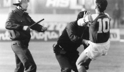 Ο ποδοσφαιριστής που έγινε λαϊκός ήρωας