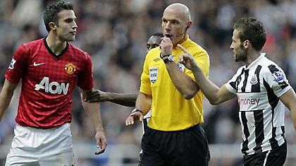 Έρχεται «καμπάνα» για Φαν Πέρσι