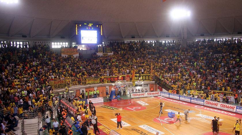 «Όλοι στο Παλέ»