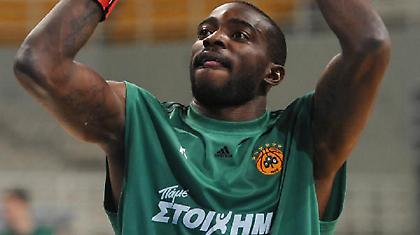 Έμεινε στην Αθήνα ο Λάσμε