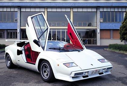 Lamborghini, ταξίδι πίσω στην Countach!