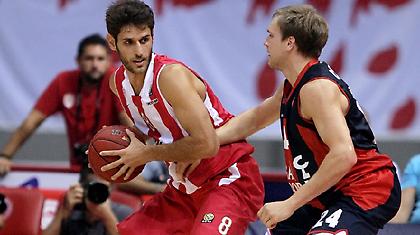 Φίλε…ήρθε και ο Στράτος!