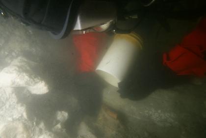 Αρχαία αγκυροβόλια ανακαλύφθηκαν στο Μικρολίμανο και στη Ζέα