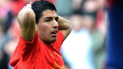 Έξαλλοι οι Ουρουγουανοί για Σουάρες