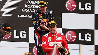 Χάμιλτον: «O Αλόνσο αξίζει το πρωτάθλημα»