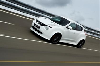 Nissan Juke-R 545 ίππων και 500.000 ευρώ!